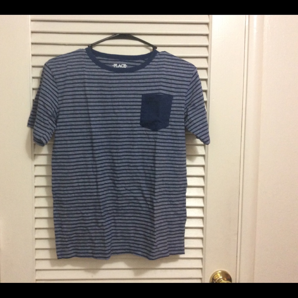 Blue striped shirt.